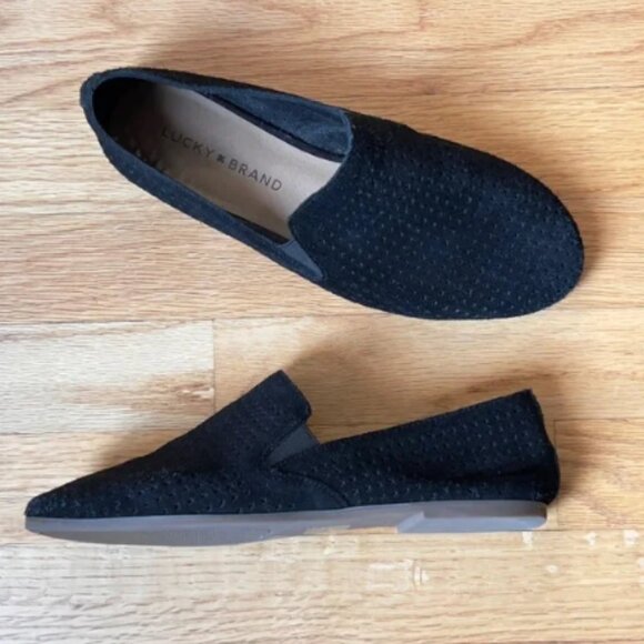 NIB Lucky Brand Carthy perforated Suede Slip On - 9M - Picture 3 of 10
